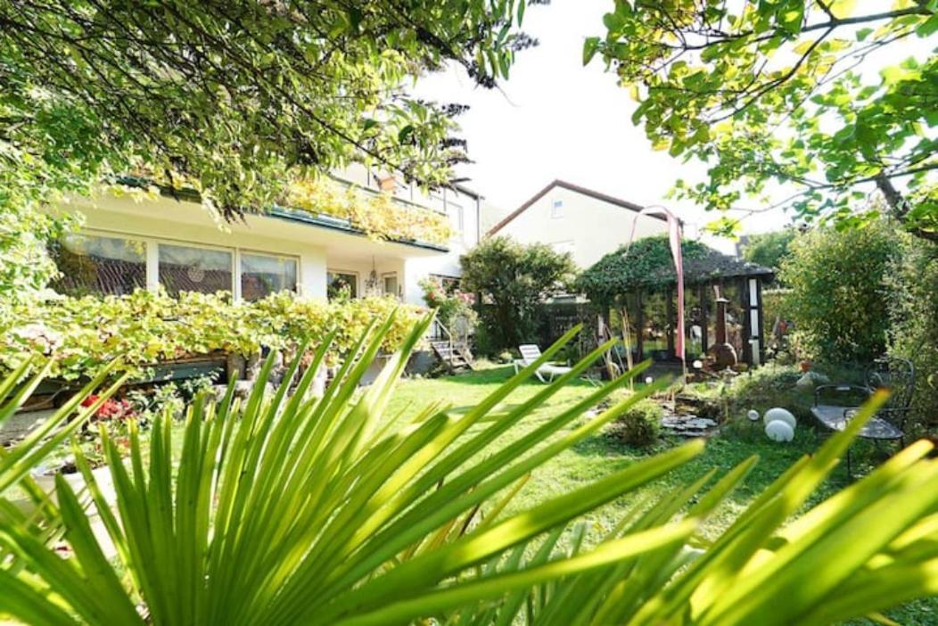 Freundliche Ferienwohnung  Bad Urach Exterior foto